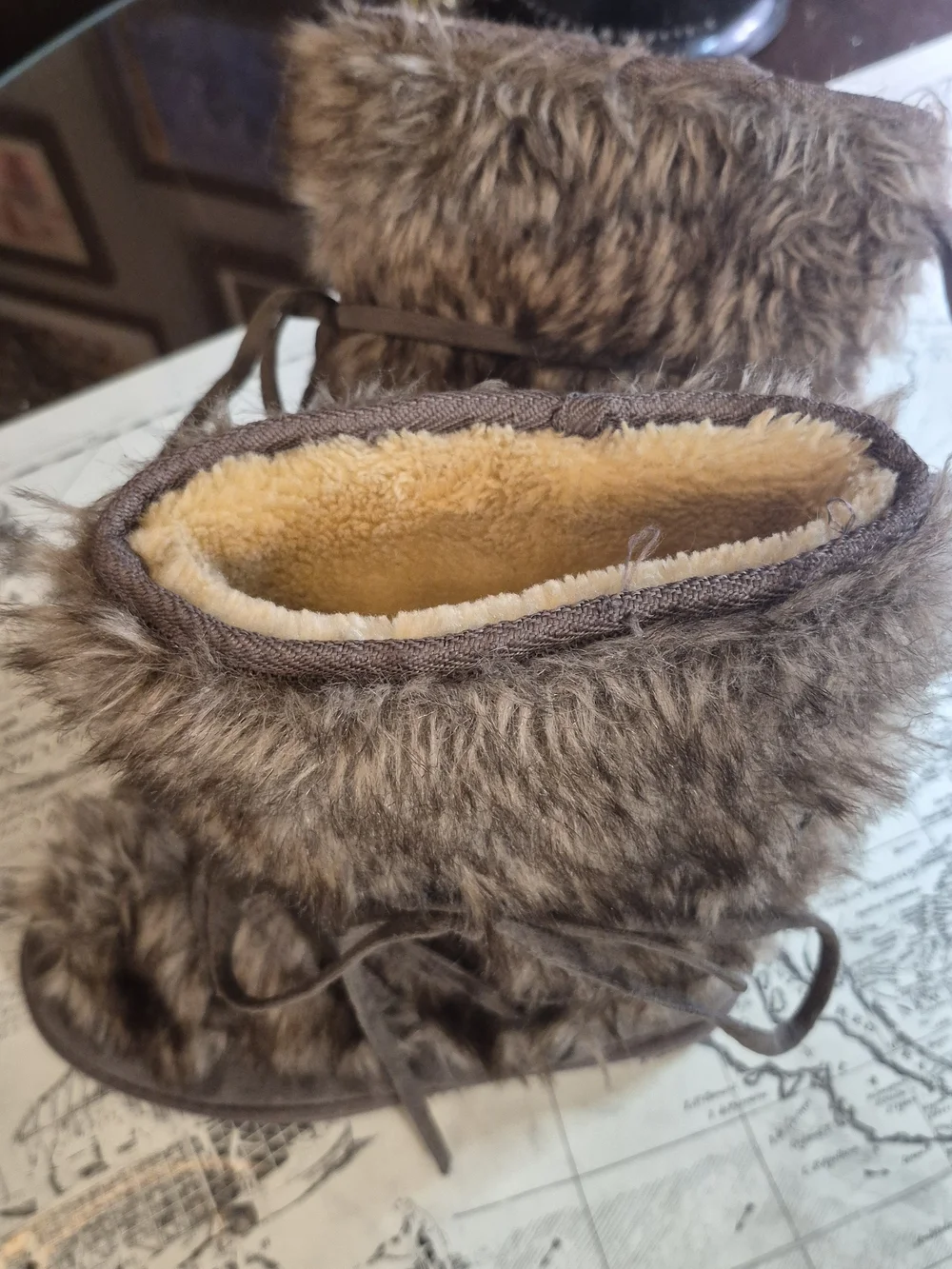 Faux Fur Lace-Up Women's Boot - Brown